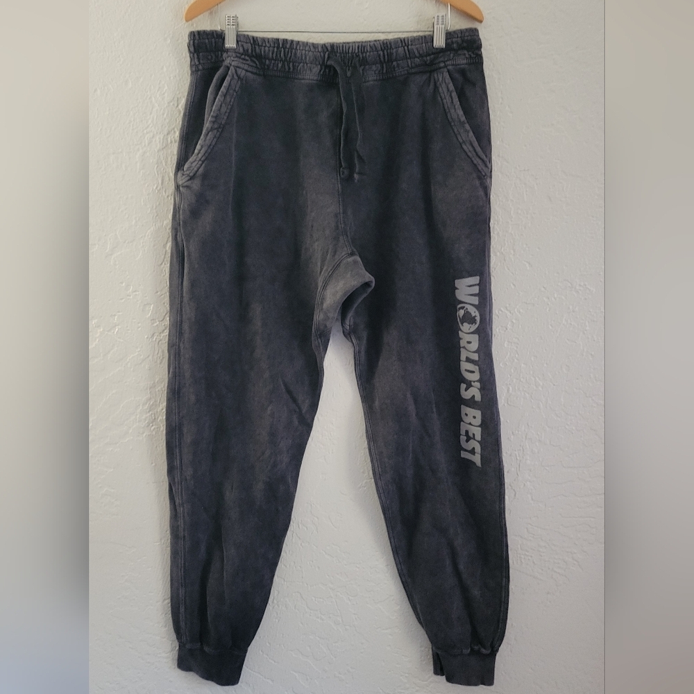 Lane Seven Joggers Size XL